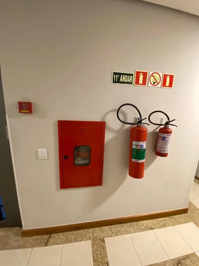 Instalação de sistema de prevenção contra incêndio em edificação — foto 5 de 11