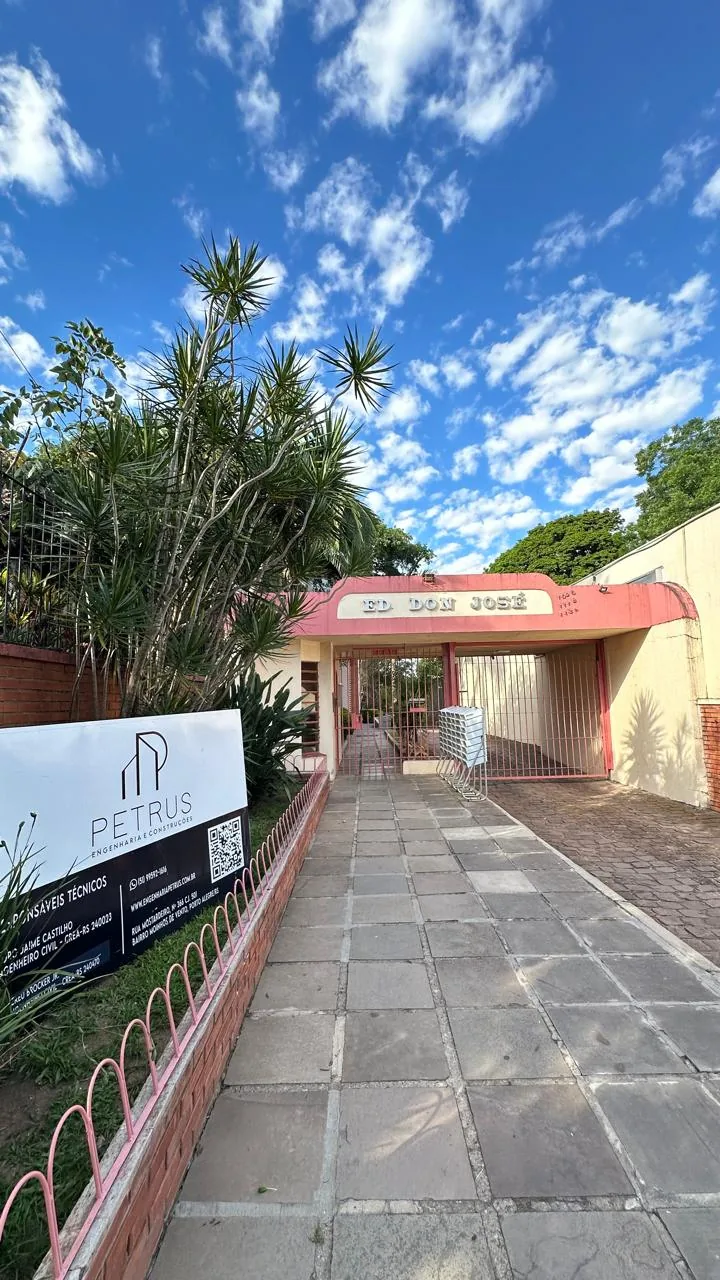 Área do Condomínio Dom José durante a obra