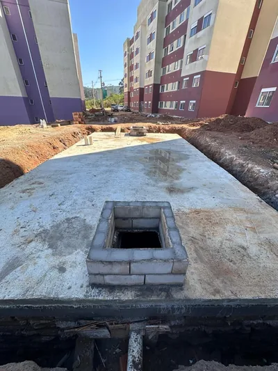 Execução da fossa séptica em condomínio residencial — foto 6 de 7