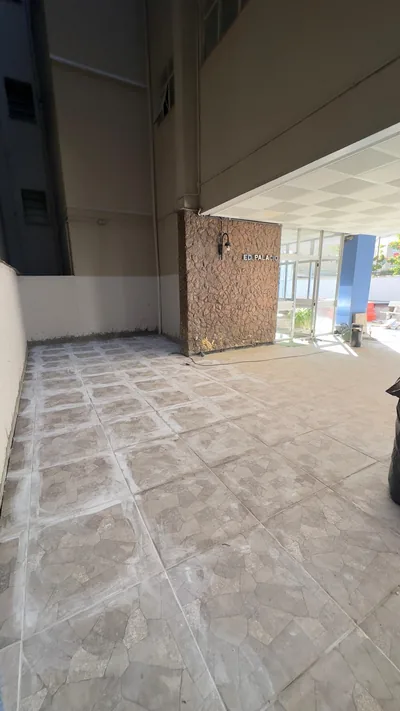 Calçada interna do Condomínio Edifício Palácio depois da obra — foto 21 de 35