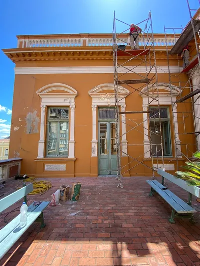 Prédio da Prefeitura de Porto Alegre durante a revitalização — foto 2 de 13