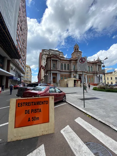 Prédio da Prefeitura de Porto Alegre durante a revitalização — foto 13 de 13